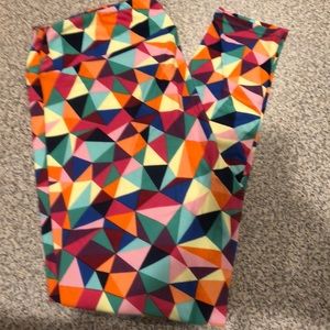Fun TC LuLaRoe leggings